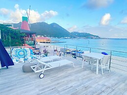 Seaview Beach Hotel