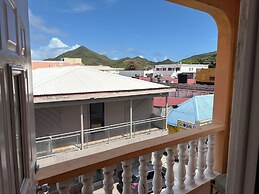 Seaview Beach Hotel