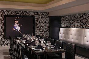 Courtyard by Marriott Boston Downtown