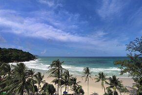 Le Meridien Phuket Beach Resort