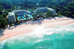 Le Meridien Phuket Beach Resort
