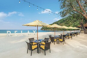 Le Meridien Phuket Beach Resort