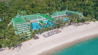 Le Meridien Phuket Beach Resort