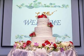 Le Meridien Phuket Beach Resort