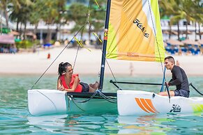 Le Meridien Phuket Beach Resort