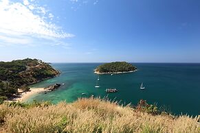 Le Meridien Phuket Beach Resort