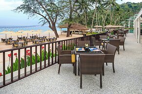 Le Meridien Phuket Beach Resort
