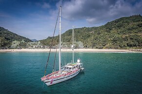 Le Meridien Phuket Beach Resort