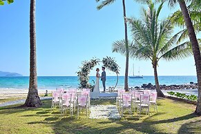 Le Meridien Phuket Beach Resort