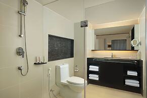 Le Meridien Phuket Beach Resort