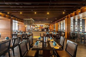 Le Meridien Phuket Beach Resort