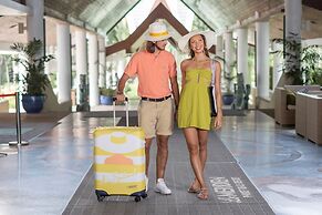 Le Meridien Phuket Beach Resort