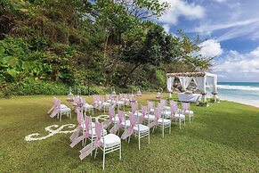 Le Meridien Phuket Beach Resort