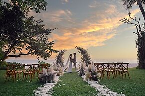 Le Meridien Phuket Beach Resort