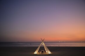 Le Meridien Phuket Beach Resort