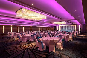 Le Meridien Phuket Beach Resort