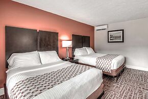 Inn of Naples, Tapestry Collection by Hilton