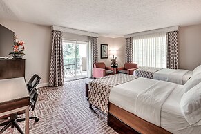 Inn of Naples, Tapestry Collection by Hilton