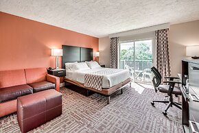 Inn of Naples, Tapestry Collection by Hilton