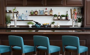 Holiday Inn Va Beach-Oceanside (21st St) by IHG