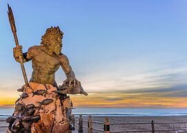 Holiday Inn Va Beach-Oceanside (21st St) by IHG