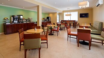 Inn on Storrs
