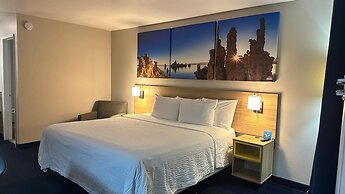 Days Inn by Wyndham Ridgecrest near China Lake Naval Station