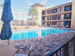 Days Inn by Wyndham Pensacola - Historic Downtown