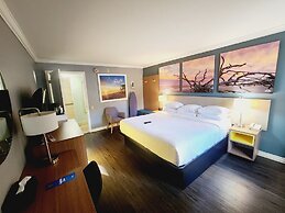 Days Inn by Wyndham Pensacola - Historic Downtown