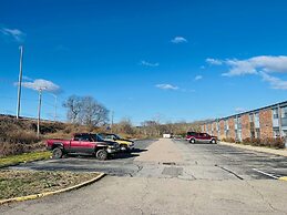 Mystic River Hotel & Suites Near Casinos