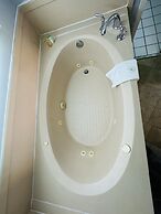 Mystic River Hotel & Suites Near Casinos