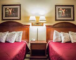 Econo Lodge Panama City