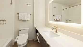 Holiday Inn Express Bellingham by IHG