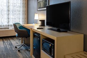 Baymont by Wyndham White Plains - Elmsford