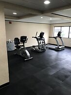 Days Inn & Suites by Wyndham Rochester Hills MI