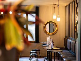 Mercure Carcassonne la Cite Hotel