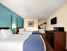 Baymont Inn & Suites Florence by Wyndham