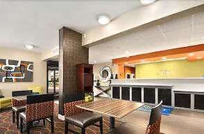 Baymont Inn & Suites Florence by Wyndham