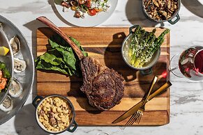 The Admiral, Downtown Historic District