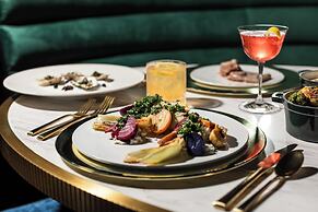 The Admiral, Downtown Historic District