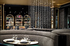 The Admiral, Downtown Historic District