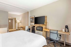 Best Western Plus Heritage Rail Inn & Suites