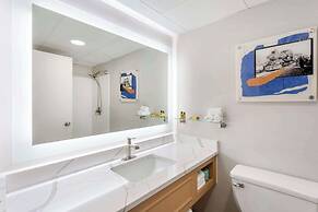 Best Western Plus Heritage Rail Inn & Suites