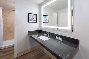 Wyndham Garden Norfolk Downtown