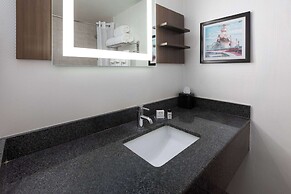 Wyndham Garden Norfolk Downtown