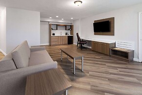 Wyndham Garden Norfolk Downtown