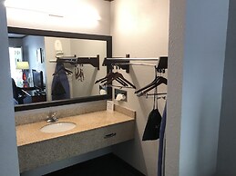 Days Inn by Wyndham Foley