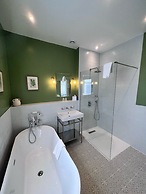 Best Western Plus The Connaught Hotel & Spa