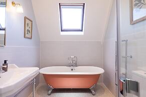 Best Western Plus The Connaught Hotel & Spa