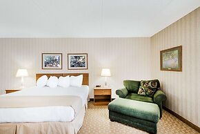 Ramada by Wyndham Watertown/Thousand Islands NY